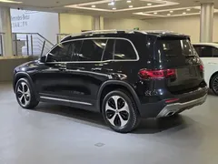 2023 Mercedes-Benz GLB 200, чёрный — фото 10