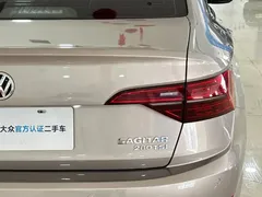2021 Volkswagen Sagitar 280TSI DSG — фото 16