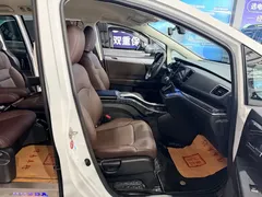 2021 Honda Odyssey 2.0L, белый — фото 17