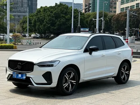 2022 Volvo XC60 B5 4WD Zhiyuan Sport