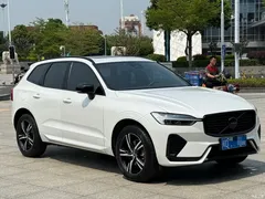 2022 Volvo XC60 B5 4WD Zhiyuan Sport, белый — фото 3