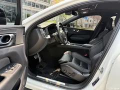 2022 Volvo XC60 B5 4WD Zhiyuan Sport, белый — фото 8
