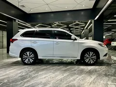 2021 Mitsubishi Outlander modified 2.0L 2WD Changxing 5 seats, белый — фото 4