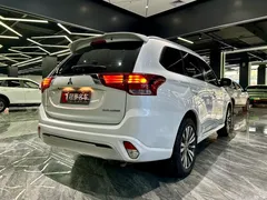 2021 Mitsubishi Outlander modified 2.0L 2WD Changxing 5 seats, белый — фото 5