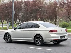 2023 Volkswagen Magotan 200 330TSI DSG — фото 15