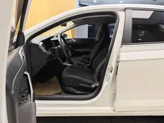 2023 Volkswagen Polo Plus 1.5L AT, белый — фото 13