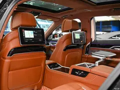 2021 BMW 7 Series 740Li xDrive Executive Luxury Package, чёрный — фото 22