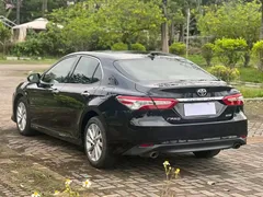 2021 Toyota Camry 2.0G Luxury, чёрный — фото 18