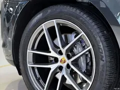 2023 Porsche Macan Macan 2.0T — фото 14
