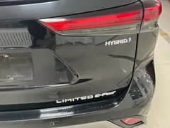 2022 Toyota Highlander Hybrid 2.5L 4WD Supreme 7, чёрный — фото 17
