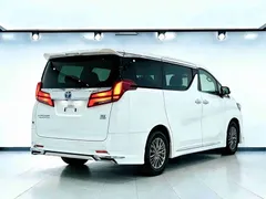 2021 Toyota Alphard Hybrid 2.5L Premium, белый — фото 4