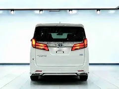 2021 Toyota Alphard Hybrid 2.5L Premium, белый — фото 5