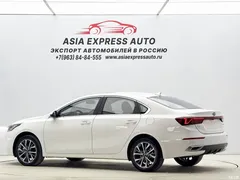 2021 Kia K3 1.5L CVT Fashion, белый — фото 6