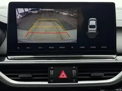 2021 Kia K3 1.5L CVT Fashion, белый — фото 14