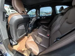2023 Volvo XC60 4WD Luxury, синий — фото 14