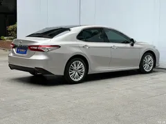 2019 Toyota Camry 2.5G Luxury National VI — фото 7