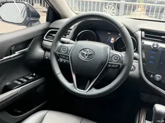 2019 Toyota Camry 2.5G Luxury National VI — фото 11