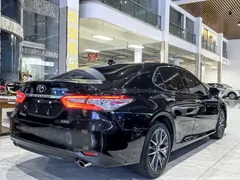 2021 Toyota Camry 2.5G Luxury, чёрный — фото 6