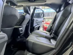 2021 Toyota Camry 2.5G Luxury, чёрный — фото 11