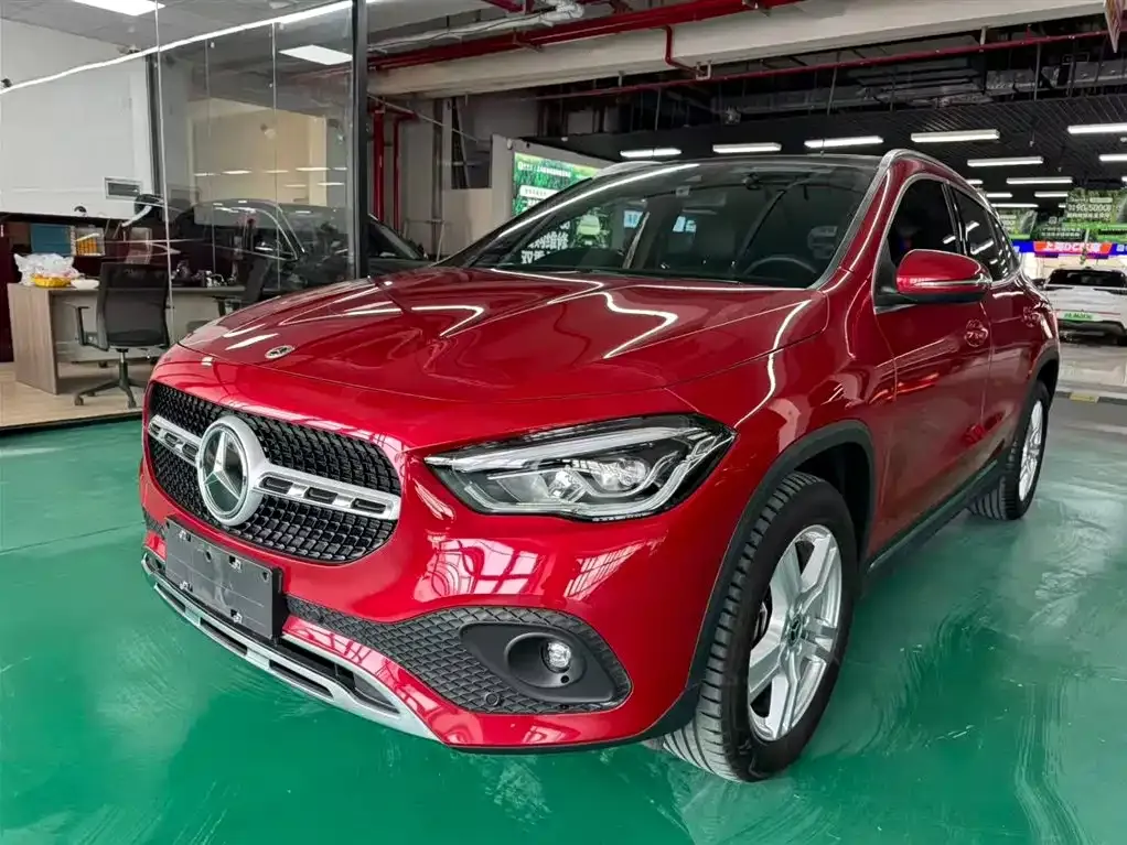 2022 Mercedes-Benz GLA 200
