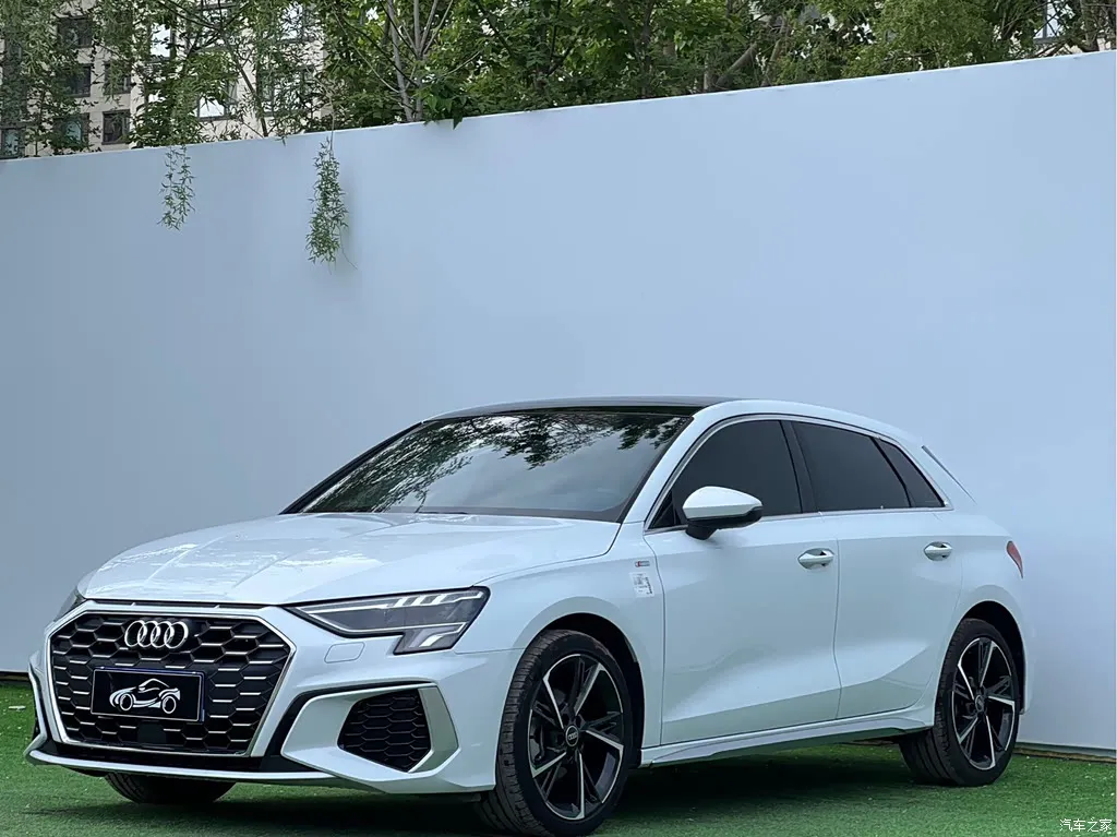 2023 Audi A3 Sportback 35 TFSI stylish and sporty