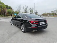 2022 Honda Accord 260TURBO Luxury, чёрный — фото 4