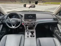 2022 Honda Accord 260TURBO Luxury, чёрный — фото 9