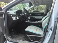 2023 Geely Emgrand 4th Gen Champion 1.5L CVT Premium — фото 9