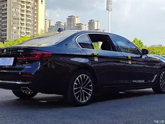 2022 BMW 5 Series Modified 2 525Li Luxury Package, чёрный — фото 8