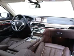 2021 BMW 7 Series 740Li Leading Luxury Package, чёрный — фото 19