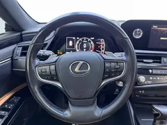 2021 Lexus ES 200 — фото 24