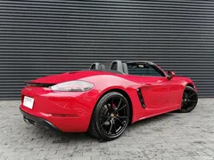 2018 Porsche 718 Boxster 2.0T — фото 12