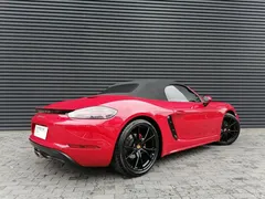 2018 Porsche 718 Boxster 2.0T — фото 17