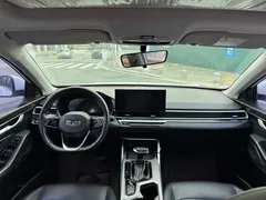 2023 Geely Emgrand 4 1.5L CVT, белый — фото 5