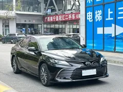 2021 Toyota Camry 2.5G Luxury, чёрный — фото 3