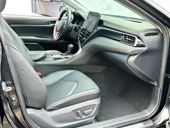 2021 Toyota Camry 2.5G Luxury, чёрный — фото 18