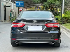 2021 Toyota Camry 2.5G Luxury, чёрный — фото 20