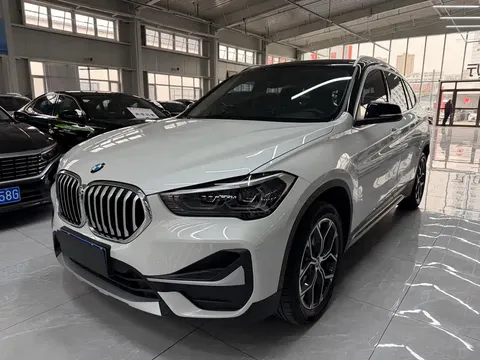2022 BMW X1