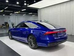 2022 Audi A7 45 TFSI, синий — фото 12