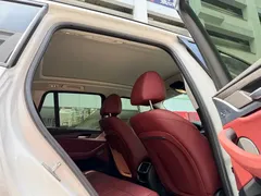 2022 BMW X3 xDrive30i M, белый — фото 7