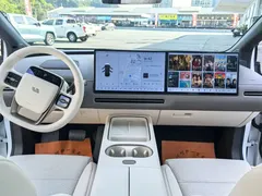 2025 Li Auto i6 2WD Standard, белый — фото 11