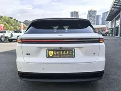 2025 Li Auto i6 2WD Standard, белый — фото 12