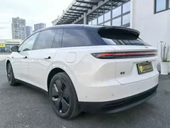 2025 Li Auto i6 2WD Standard, белый — фото 13