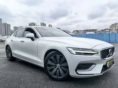 2021 Volvo S60 T4 Luxury, белый — фото 3