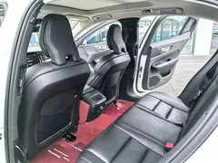 2021 Volvo S60 T4 Luxury, белый — фото 11
