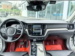 2021 Volvo S60 T4 Luxury, белый — фото 15