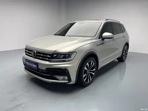 2021 Volkswagen Tiguan L 330TSI AT 2WD R-Line Yuexiang