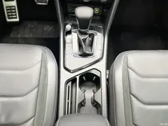 2021 Volkswagen Tiguan L 330TSI AT 2WD R-Line Yuexiang — фото 10