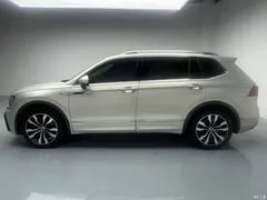 2021 Volkswagen Tiguan L 330TSI AT 2WD R-Line Yuexiang — фото 16