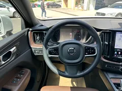 2022 Volvo XC60 Plug-in Hybrid T8 PHEV Long Range 4WD Zhiyuan Luxury, белый — фото 10